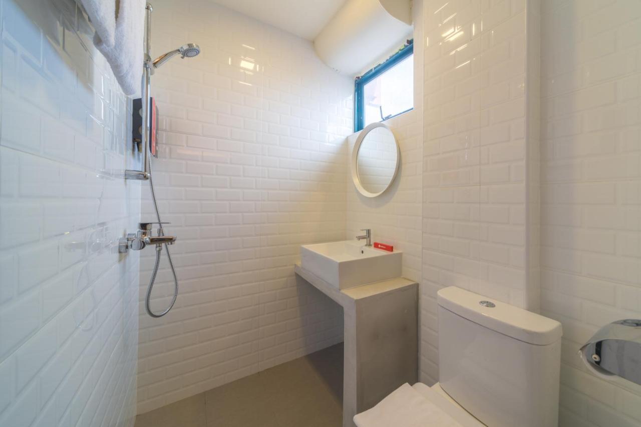 Отель Reddoorz At Geylang Сингапур Экстерьер фото